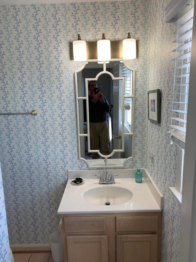Pets Ok Rest A Shored A Secure And Comfortable Home Flat Screen T Vs In All Rooms Fully Stocked With Plenty Of Amenities Private Inground Pool Gas Fireplace Rents Sat To Sat Full Weeks Only Nags Head Exterior foto